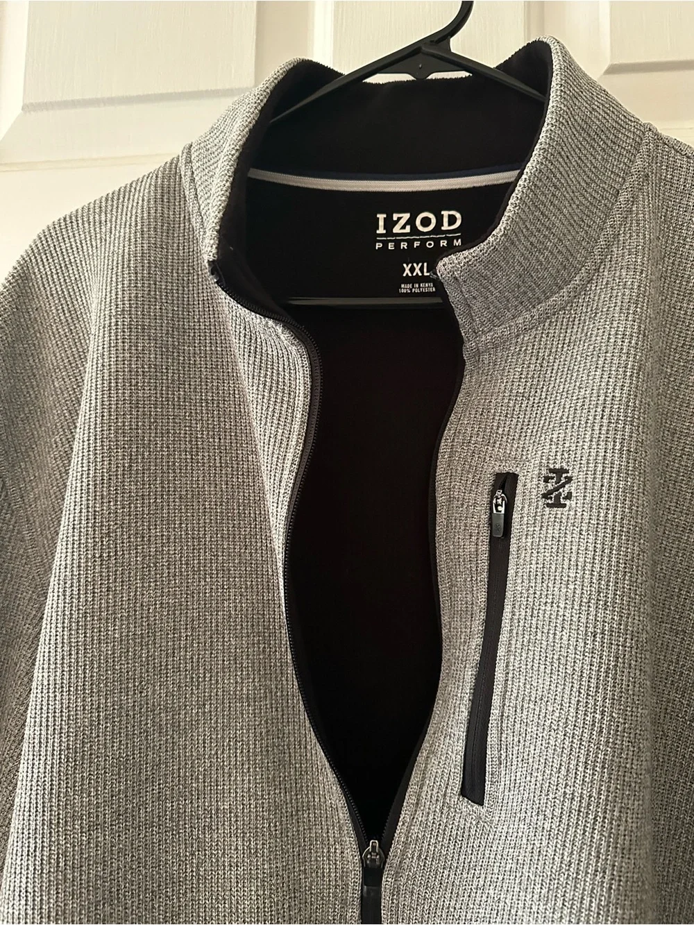 Izod Men’s Gray Knit Zip-Up Sweater with Black Inner Lining